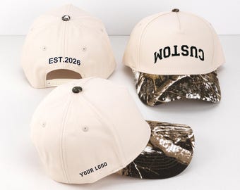 Bestickter Trucker-Hut, Camouflage-Hut, benutzerdefinierter Upside-Down-Text-Hut, Dad-Hut, Geschenk für Freunde, Sorority-Hüte, Braut-Party-Hut.Team Hut