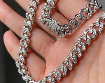 アイスモアッサナイト マイアミ キューバンリンクチェーン：ソリッド