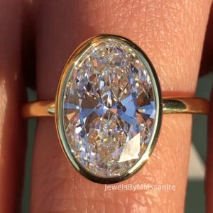 Bezel Set 5 Ct Oval Moissanite Engagement Ring - 14K Solid Gold Wedding Band