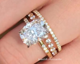 4.5 CT Elongated Cushion Cut Moissanite Trio Bridal Ring Set, Two Matching Wedding Band