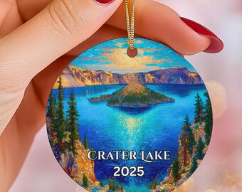 Adorno de cerámica del lago del cráter: recuerdo del parque nacional estilo vitral