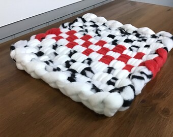 Portaollas, EXTRA GRUESO, 9" x 9", almohadilla caliente, rojo, estampado animal blanco negro, forro polar