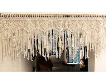 Handgemachter Makramee Volant Vorhang: Boho Fenster Volant, Makramee Wandbehang, benutzerdefinierte Breite