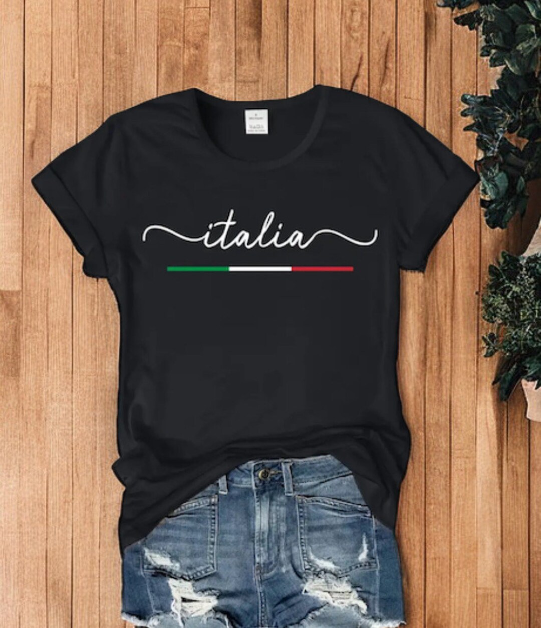 Italia Script Moisture Wicking T Shirt, Italy Flag, Italy Women’s ...