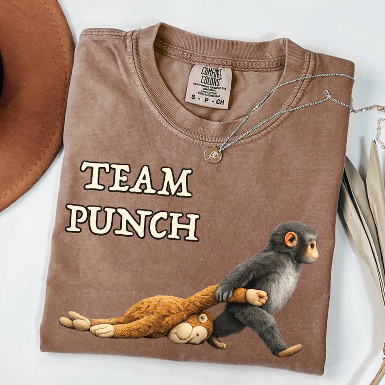 Team Punch Comfort Colors®-tröja, söt babyap-tröja bild 1