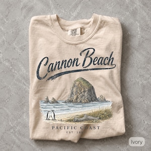 T-Shirt aus Cannon Beach, Oregon; Vintage-T-Shirt mit Heuhaufenmotiv von Comfort Colors; Küsten-T-Shirt aus dem pazifischen Nordwesten; Souvenir-T-Shirt aus Cannon Beach; Geschenkidee für Strandliebhaber