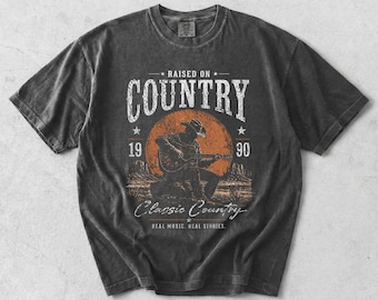 Camiseta "Raised On Country", camiseta retro estilo western, camiseta de música country de los 90, estampado vaquero vintage, camiseta rústica americana, regalo para fans del country