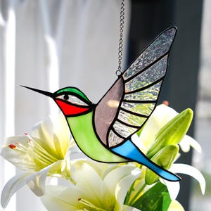 Handmade Stained Glass Hummingbird, Stained Glass Window Hangings, Hummingbird Suncatcher, Home Decor, Gift for Teacher, Anniversary Gifts