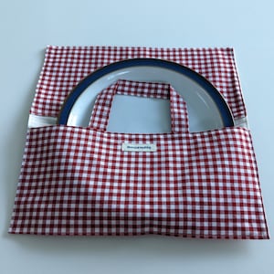 Pie carrier,  plate carrier, cloth pie holder, perfect hostess gift - small red gingham