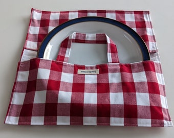 Pie carrier,  plate carrier, cloth pie holder, perfect hostess gift - big red gingham