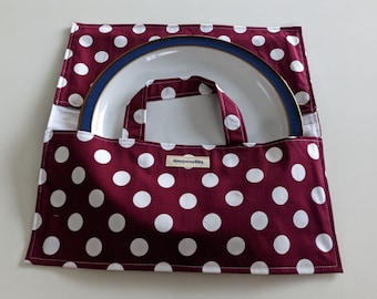 Pie carrier,  plate carrier, cloth pie holder, perfect hostess gift - burgundy polka dots