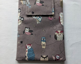 2021 Kindle Paperwhite Case, Kindle Paperwhite Sleeve, Kindle Paperwhite Cover - spotted owls on brown