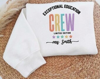 Moletom personalizado para professor de educação especial, Camiseta de equipe para educação excepcional, Camiseta personalizada para equipe, Presente para educação especial, Bordado de arco-íris, Equipe de apoio