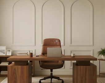 Op de afbeelding: Een donkerhouten directiebureau met twee grote rechthoekige voetstukken, gecombineerd met een bruine lederen bureaustoel. Een zilveren laptop staat op het bureau, samen met een pennenhouder en een witte koffiemok. De tekst MDFora is zichtbaar.