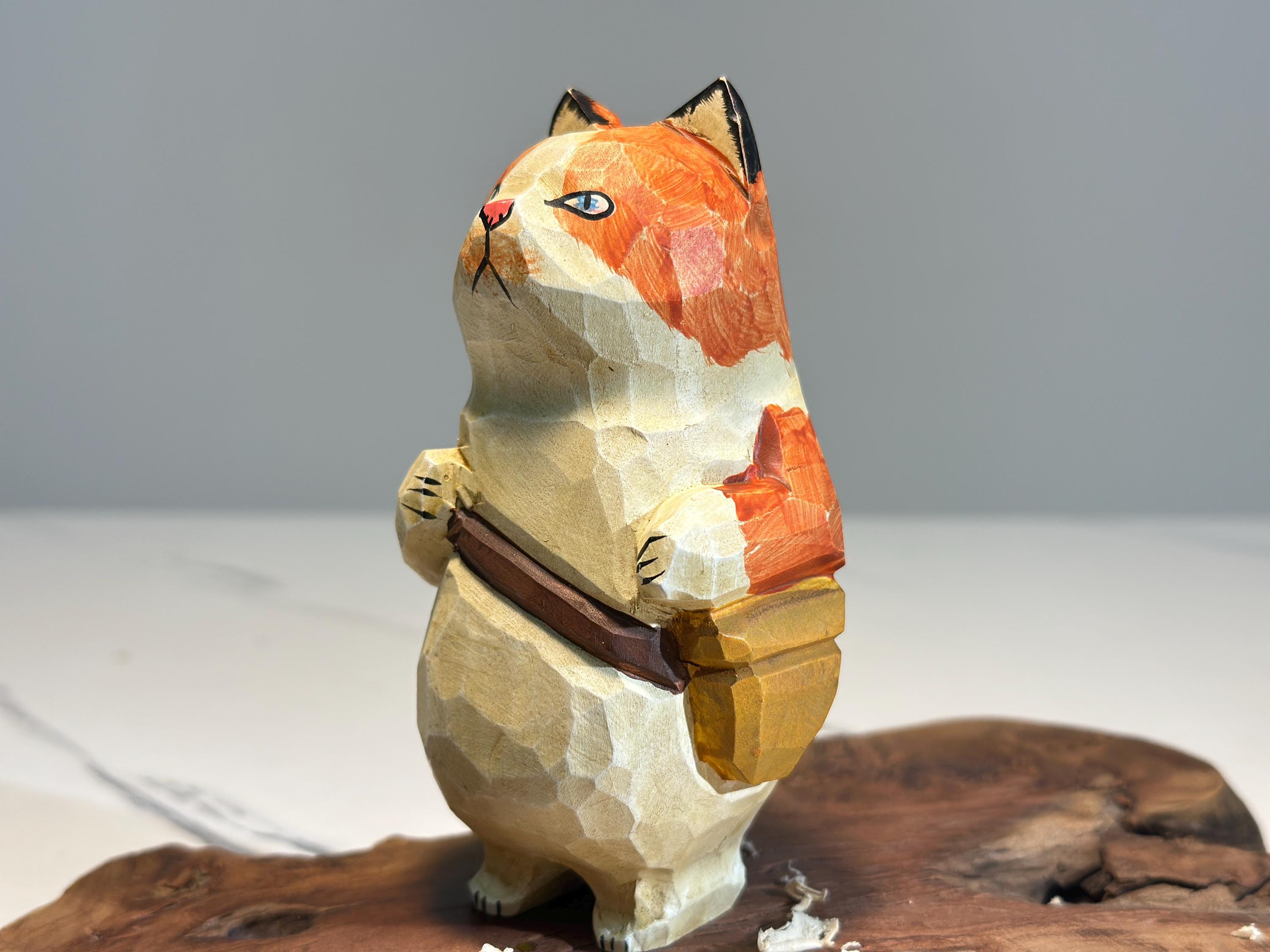 手彫りの置物 - Etsy 日本