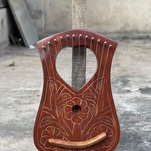 Handmade 12 String Lyre Harp Heart Cutout And Flower Design Lyre Harp With Free String & Key