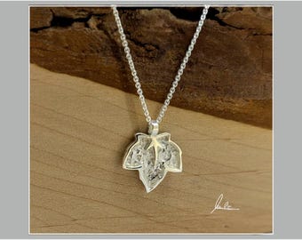 Ahornblatt in Silber