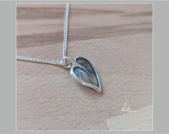 Linden leaf pendant in silver