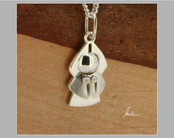 Angel pendant in silver