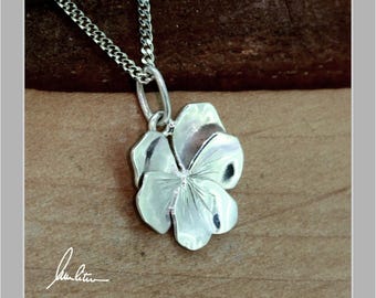 Pendant small flower, pansy in silver