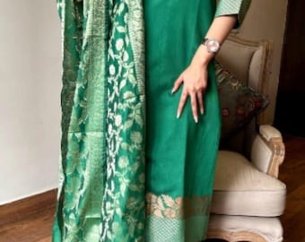 Grüne Banarasi Seide Kurti Hose Dupatta Set, indische Salwaar Kameez