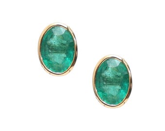 Pendientes de oro macizo con esmeralda natural, delicados óvalos de 8 x 6 mm