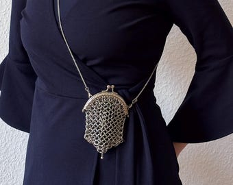 Vintage Elven Medieval Whimsy Gothic Art Deco Mesh Purse Kiss Lock Evening Wedding Bag