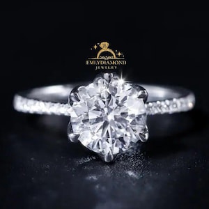 2.5 CT Lab Grown Diamond Engagement Ring: Round Cut Solitaire, IGI Certified