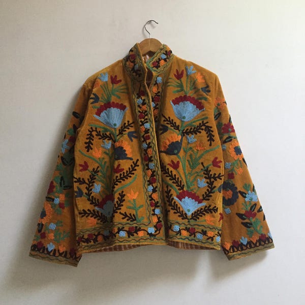 Handcrafted Suzani Velvet Jacket: Ethnic Boho Embroidered Outerwear