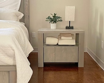 DIY Farmhouse End Table Plans: Rustic Nightstand PDF Guide