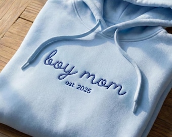 Boy Mom Sweatshirt – Embroidered Mom Crewneck, Est. 2025 Boy Mom Shirt, Gift for Wife, New Mom Gift
