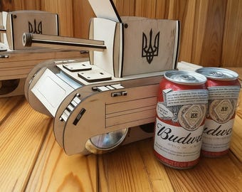 Wooden Beer Tank Snack Holder – Funny Military Beer Box for Men, Personalized Groomsmen Gift, Man Cave Decor