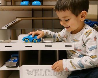 Kleinkind-Spielzeug, Spielzeugauto-Garage, Spielzeugauto-Aufbewahrung, Holzauto-Garage-Rampe, 2-jähriger Jungen-Geschenk, 3-jähriger Jungen-Geschenk, Kinderspielzeug-Organisator
