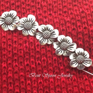 Silver Daisy/ Sunflower Shawl Pin, Scarf Pin, Shawl Pin, Shrug Pin, Kilt Pin