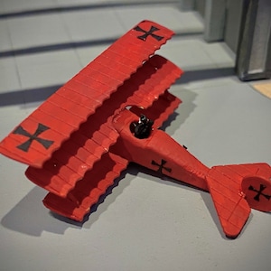 N Scale Fokker DR.1 Triplane KIT N Scale 1:160 Red Baron Model Railroad Diorama airplane aircraft