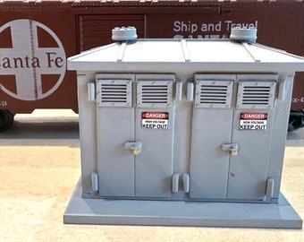 Gabinete de control eléctrico en escala O Diseñado y construido a medida RTR pintado para su modelo de ferrocarril o diorama.