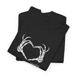 Halloween Pumpkin T-Shirt: Unisex Heavy Cotton Tee