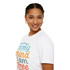 Inspirierende Mindset T-Shirt, Motivations-T-Shirt, Selbstvertrauen Top, Softstyle-Bekleidung, entspannte Passform, Geschenk-T-Shirt