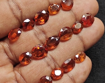 Lote de cabujón de granate hassonita AAA: joyería ovalada facetada