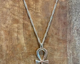 Vintage Ankh Pendant Necklace Egyptian Cross Silver Tone Rope Chain 20”