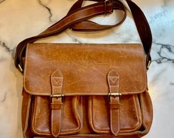 Vintage leren en messing schoudertas schoudertas aktetas bruinbruin 13"