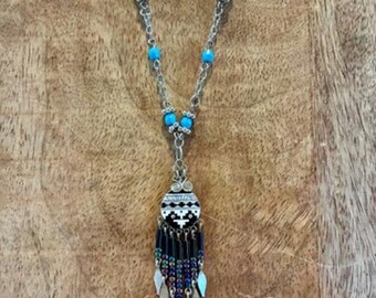 Handmade Southwestern Style Beaded Fringe Pendant Necklace Turquoise 20”