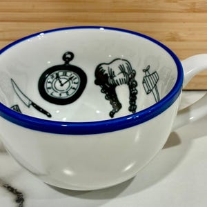 Taza de té blanca y azul con adivinación de la fortuna de Molly Hatch Fortuitous Anthropologie 2012 imagen 1
