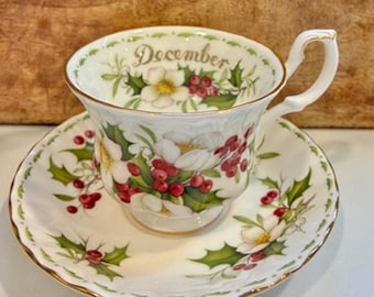Vintage 1970 Royal Albert Flower Of The Month December Christmas Rose Cup Saucer