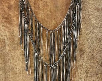 Vintage Gunmetal Silver Tone Chain Fringe Bib Statement Necklace 20”