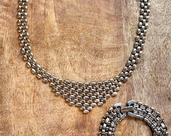 Vintage 1980s Panther Link Cascade Bib Necklace Bracelet Set Silver Tone 18”