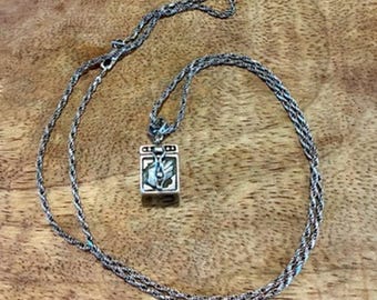 Vintage 925 Sterling Silver Prayer Hands Wish Box Necklace Mexico 11g