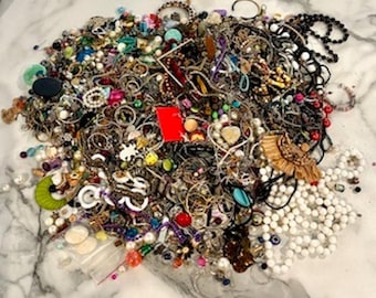 Costume Jewelry Craft Repair Parts Scrap Bulk Lot Mixed Beads Bits Junk 6lb