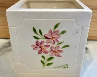 1998 Studio Pottery Ceramic Hand Painted Floral Square Bud Vase Artist Signed 4"