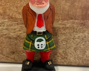 Scottish Santa Claus Resin Figurine Tartan Kilt Sporran Christmas Scotland